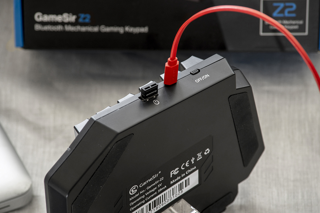 吃鸡神器键盘压枪测评,吃鸡神器测评键盘加手柄