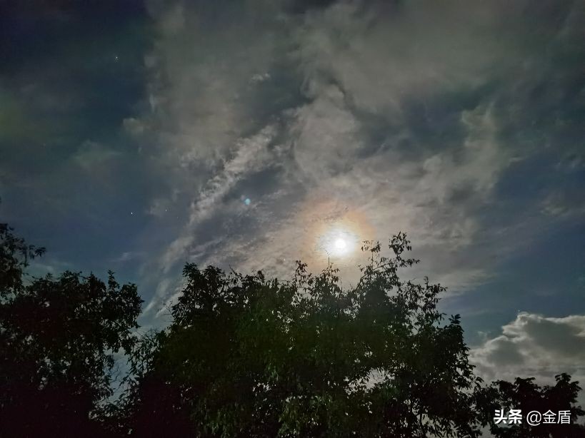 月是故乡圆原唱完整版,月是故乡圆歌曲