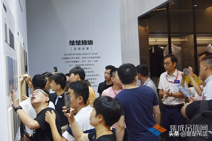 鍏ㄥ眿楂樼椤跺瀹氬埗,椤跺楂樼鍏ㄥ眿瀹氬埗