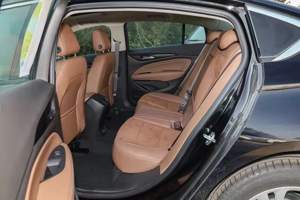 2010款别克君威优缺点,别克君威手动挡的优缺点