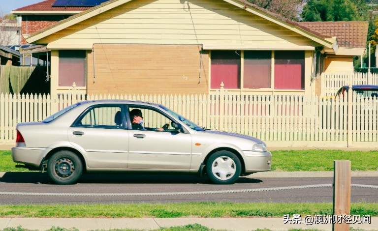 “无法生存”：澳洲快递员揭露为亚马逊送货的辛酸一面