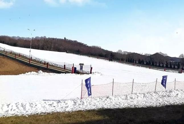 日式温泉滑雪场,大连温泉滑雪场一体度假村
