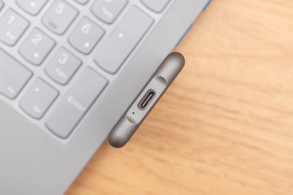 爱国者s7移动固态硬盘质量怎么样,爱国者s7固态硬盘指标