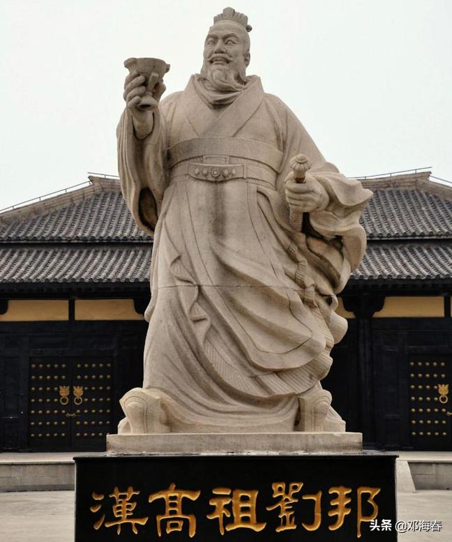 刘邦就是一介匹夫为何能取得皇位,刘邦到底是明君还是昏君