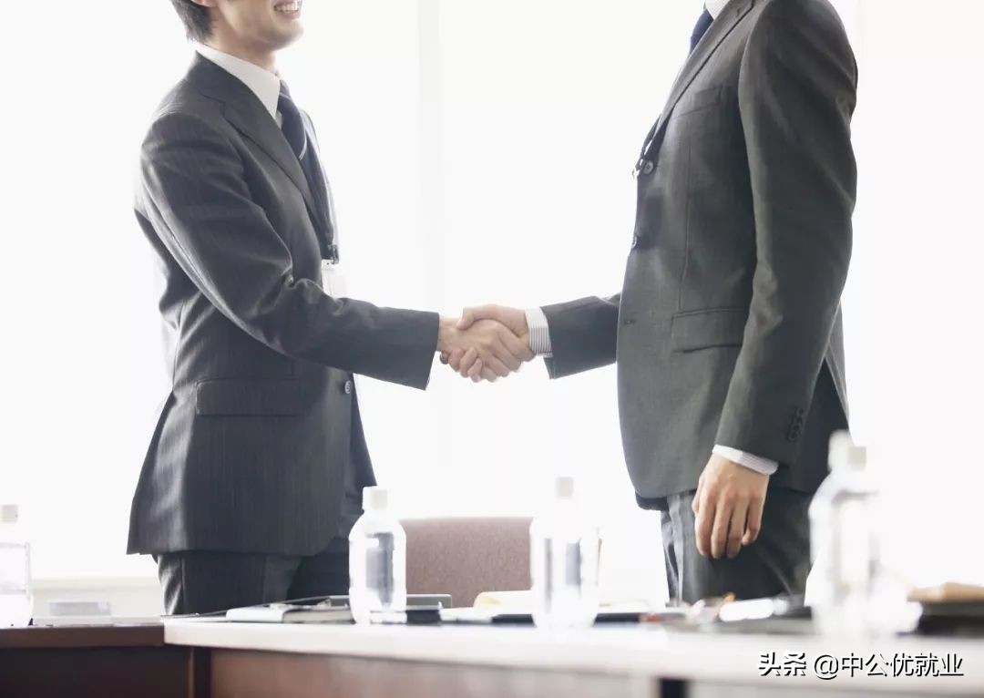 为什么it互联网行业的工资那么高,腾讯互联网公司待遇怎么样