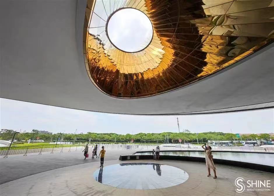 从宇宙中看地球的天文馆,上海天文馆可以临时换人参观吗