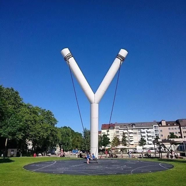 苏黎世是高奢吗,苏黎世很漂亮吗