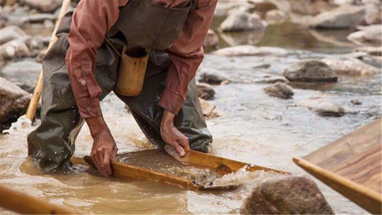 俄罗斯有多少大金矿,俄罗斯有黄金宝地吗