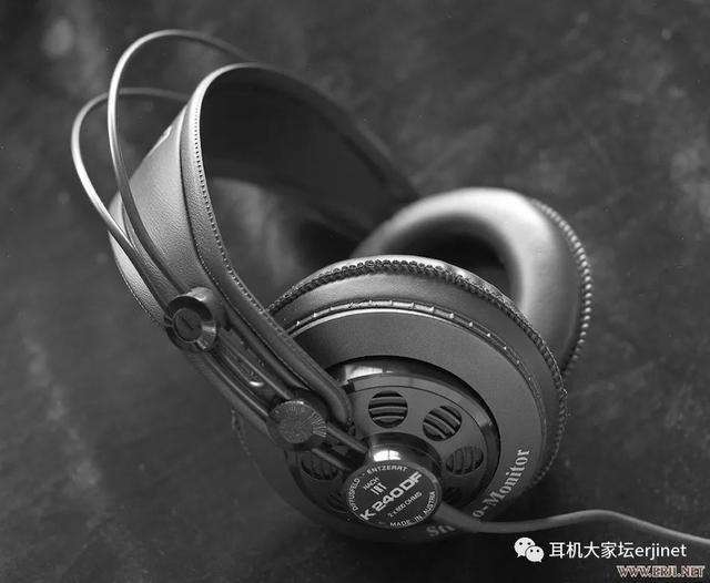 鐩戝惉鑰虫満鍝佺墝,绱㈠凹鐩戝惉鑰虫満