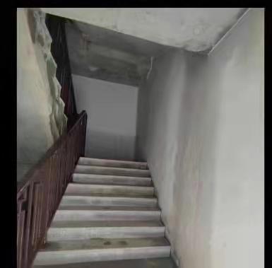 河北承德鸿坤山语墅延期三个多月交房部分业主：不敢收