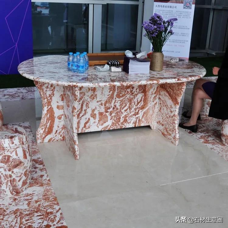 最好看的红色大理石,红色大理石楼梯效果图