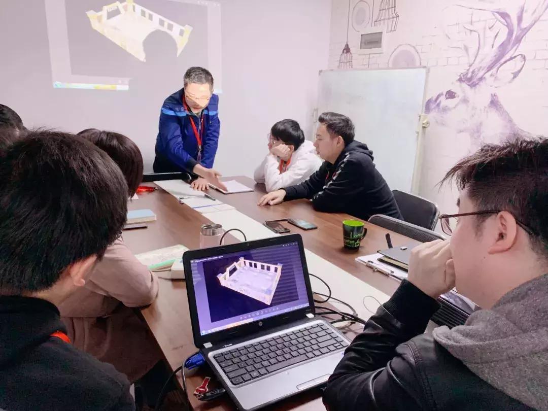 卓雅合唱,卓雅与玖姿