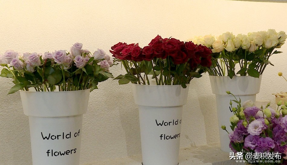 七夕临近鲜花迎来销售旺季,七夕节花店预定花活动