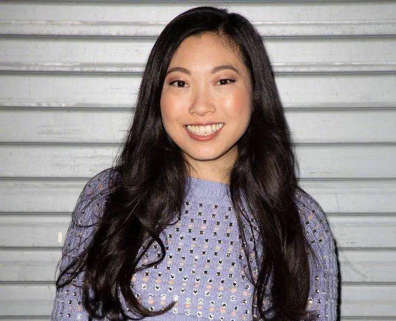 “你长得这么丑,竟然还想红?”关!你!屁!事