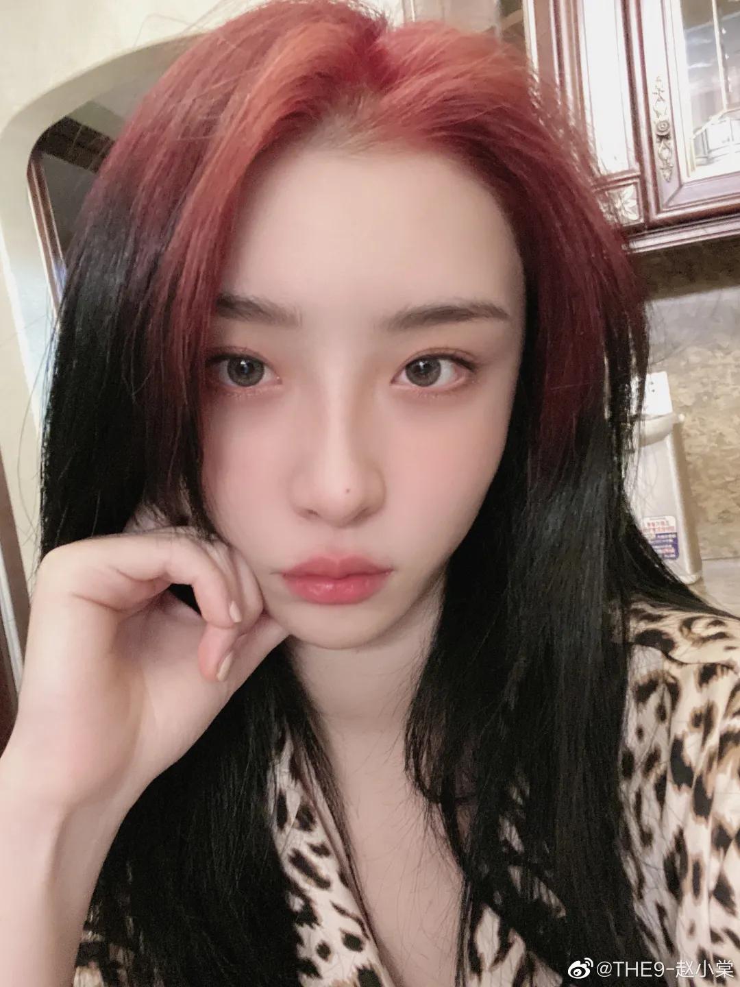 2021什么发色最显白减龄,在家染发色2021年最火发色显白