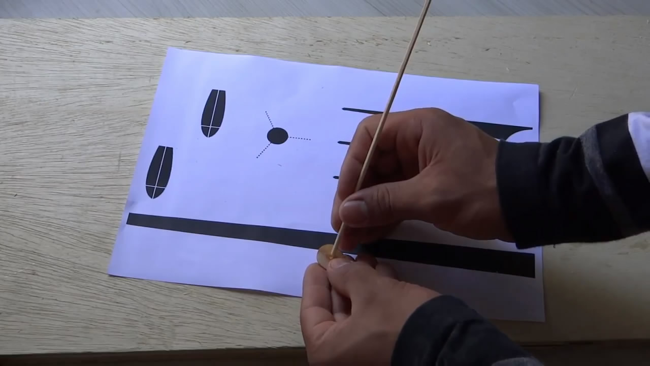 迷你木质风车模型，制作方法很简单，摆在家里风车漂亮（图解）