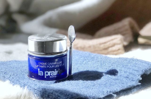 贵妇级鱼子酱淡纹眼霜,鱼子酱眼霜到底好用不