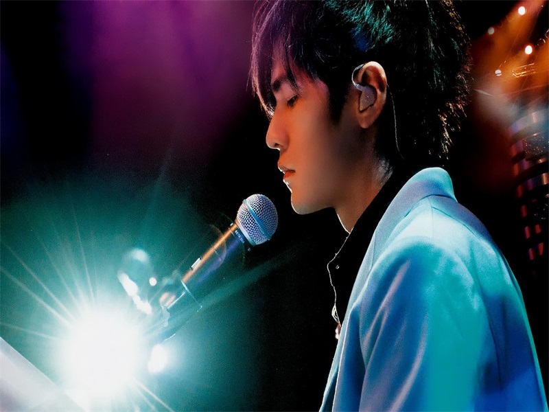 “被商标”明星，“贩冰冰”、“帐子怡”，这些人脑洞太大了