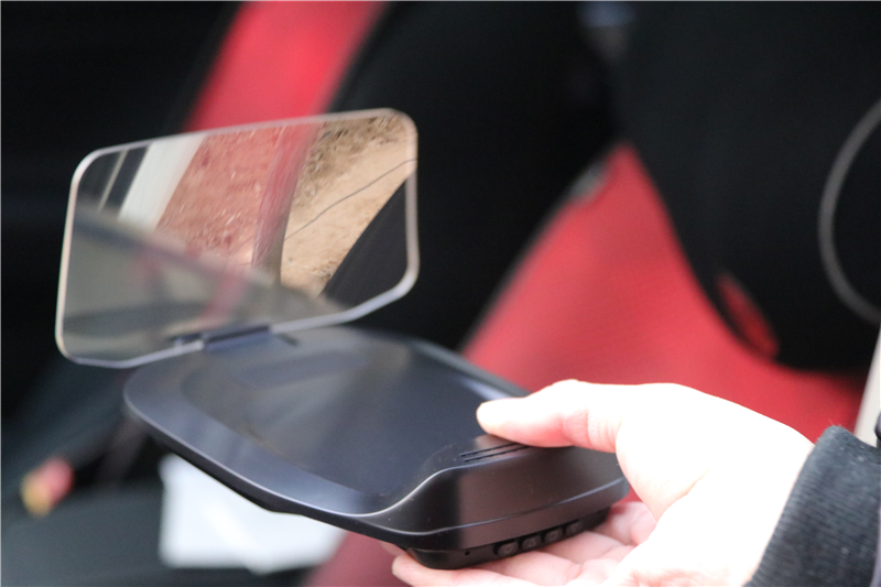 后悔没加装hud,给车子加装hud多少钱