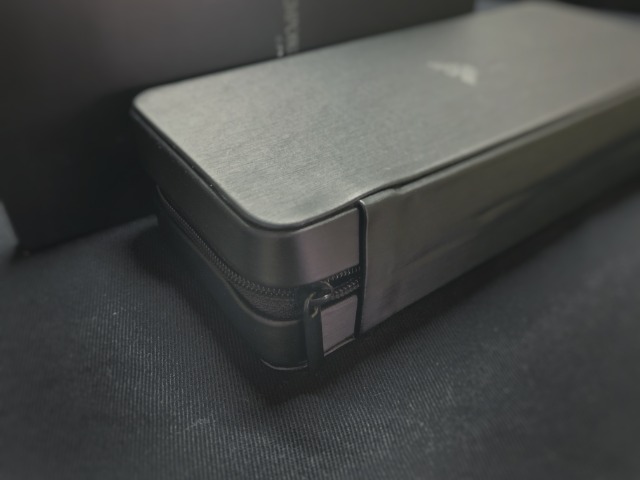 阿玛尼智能腕表第五代,阿玛尼智能手表第四代art5006