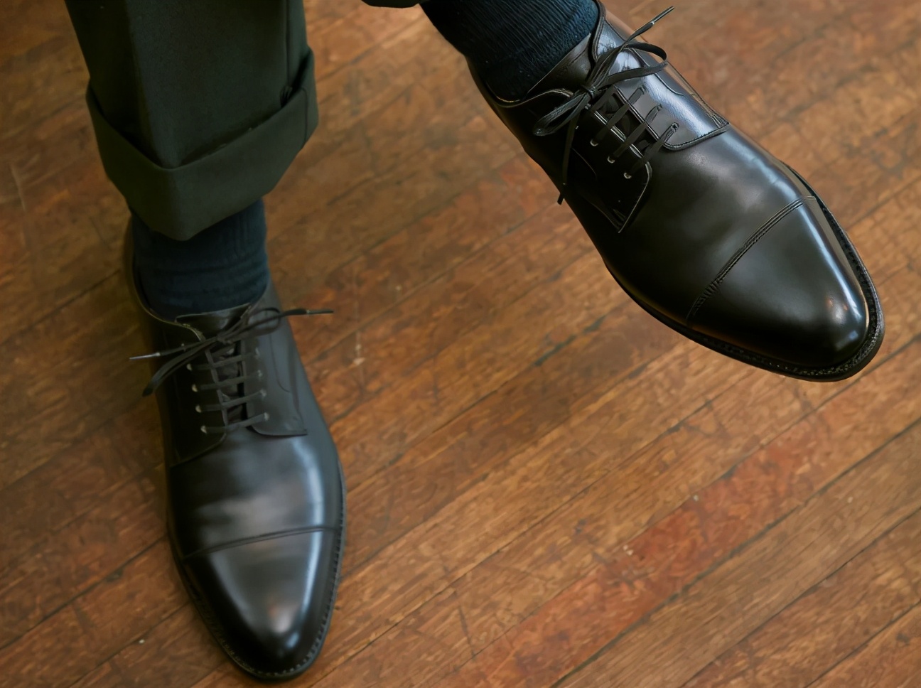 男士商务正装软皮鞋,形象礼仪男士