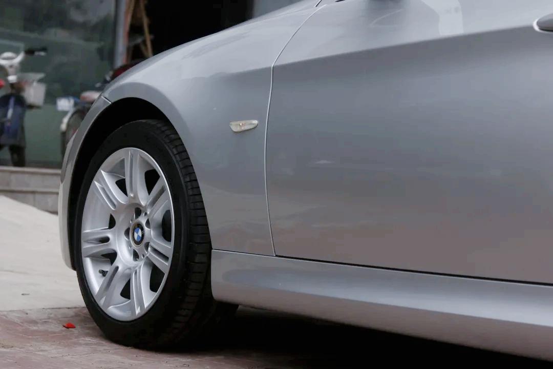 怪兽修车老车翻新,宝马e90325i