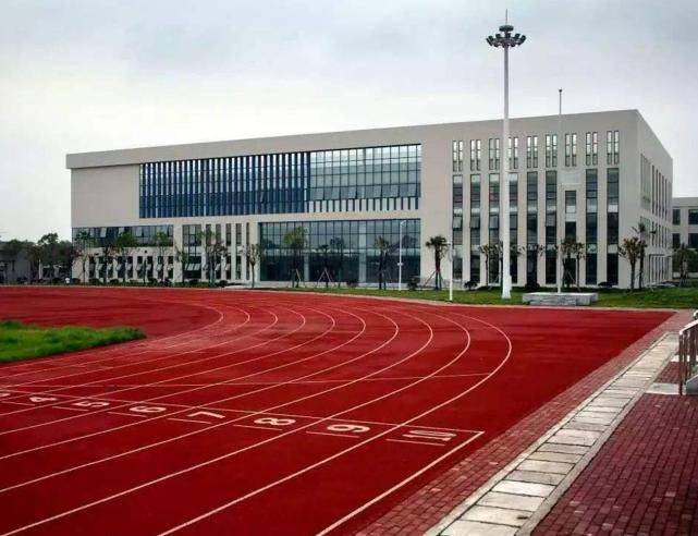 民办大学真的有必要读吗,民办大学真的不值得读吗