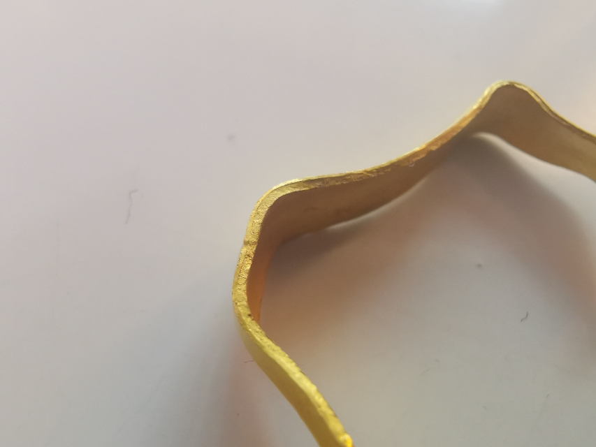 黄金戒指翻新一般多少钱,黄金戒指换款式怎么换没有加工费