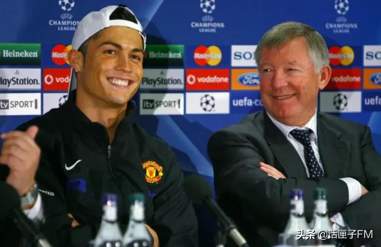 曼联官宣c罗回归了吗,c罗重回曼联老特拉福德