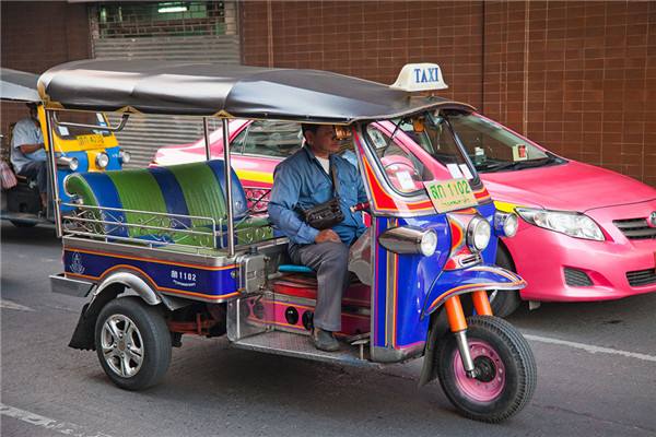 聊聊出租车的日常生活,出租车的普及