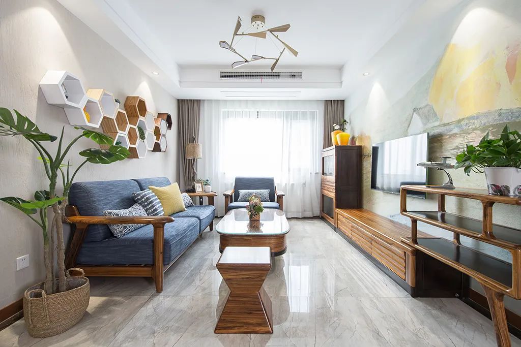 小复式民宿装修,深山小复式民宿