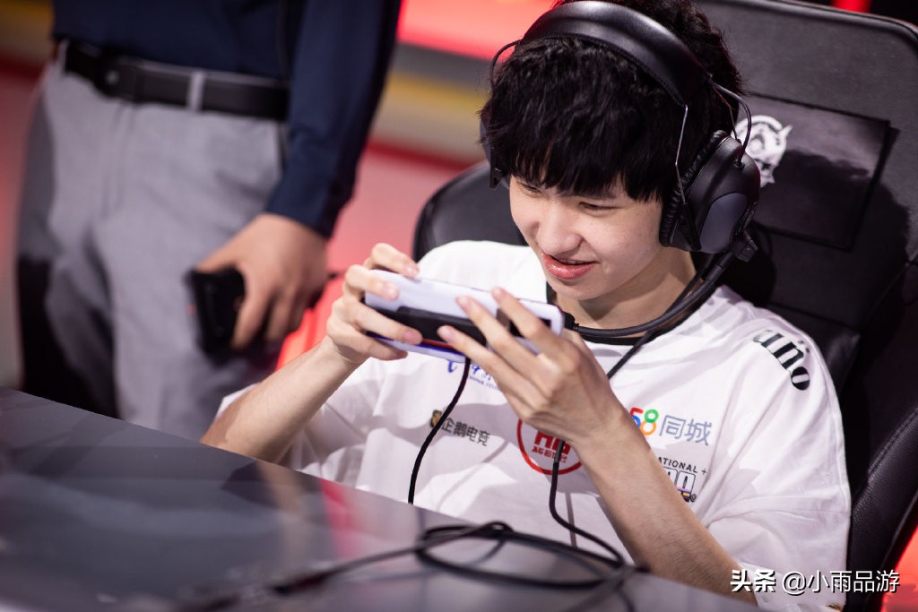 初晨打野什么水平,初晨2022年春季赛打野排名