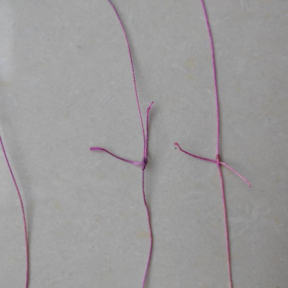 木头弹弓的皮筋怎么绑,木头弹弓如何绑皮筋