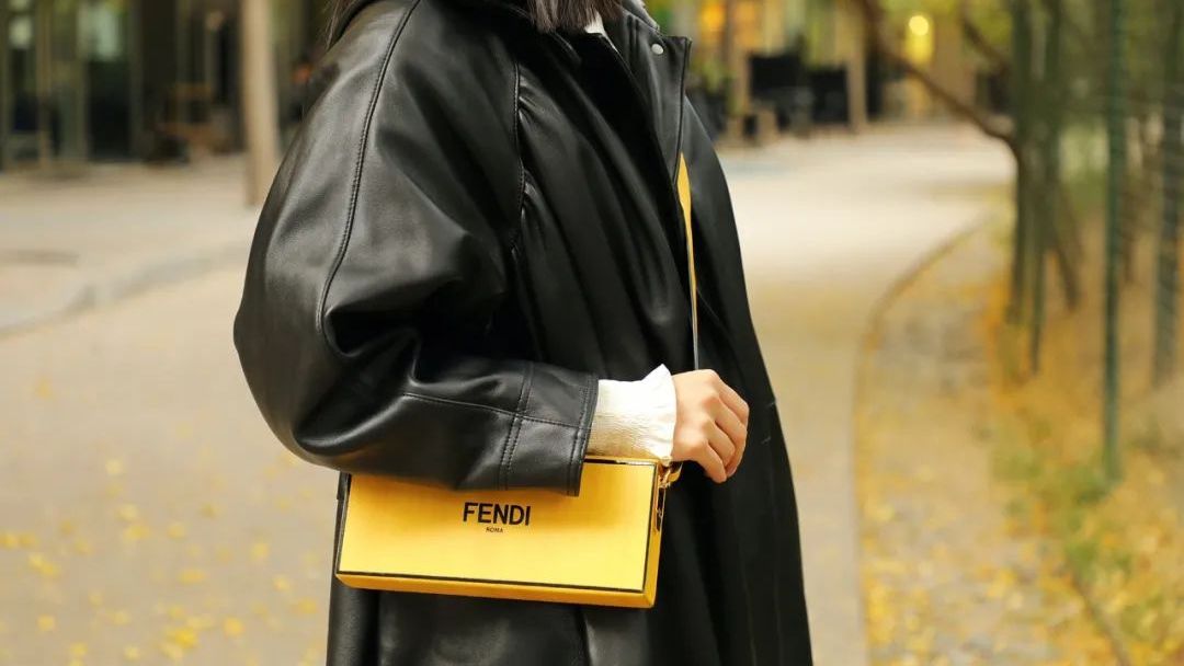fendi包包哪里买最便宜,fendi值得入手的包包