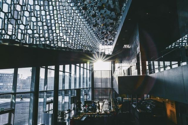 比孤独更孤独的地方冰岛,有一种美好叫做冰岛