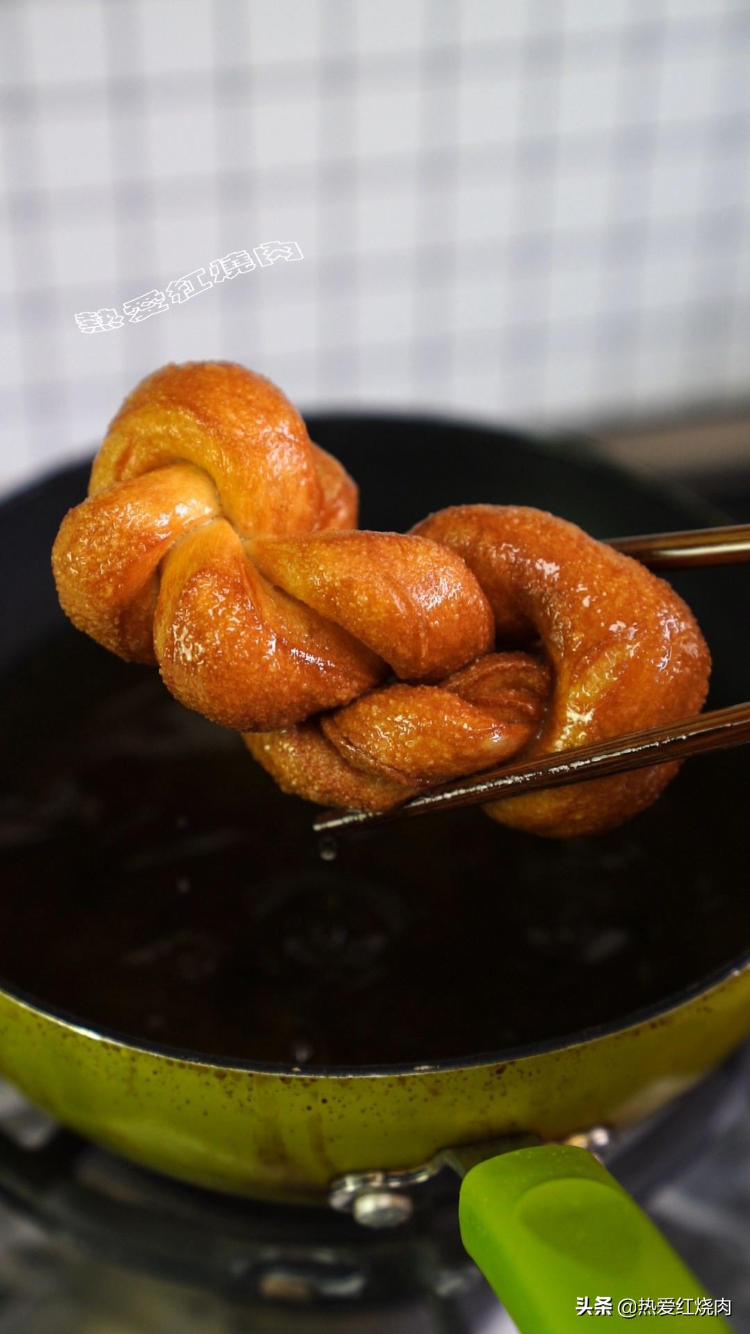 面粉别总是蒸包子,面粉加鸡蛋蒸馒头最简单的做法