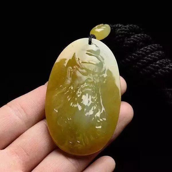 翡翠私人定制靠谱吗-想要私人订制的进来看看