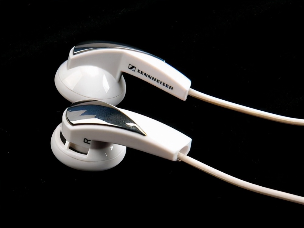 平头耳塞优缺点,平头耳塞式耳机越来越少