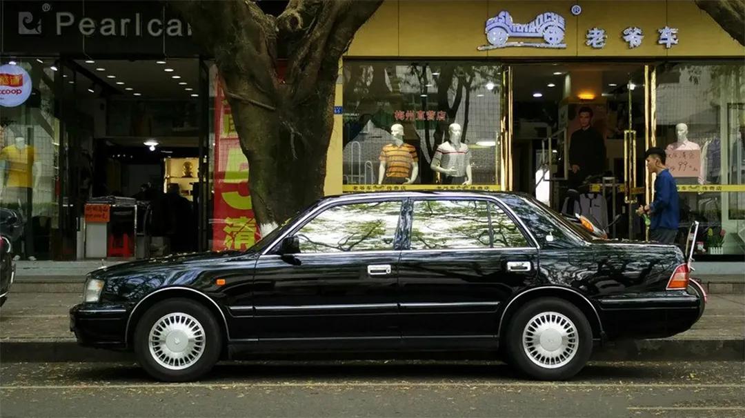 停产前最后一代皇冠,丰田皇冠停产了吗