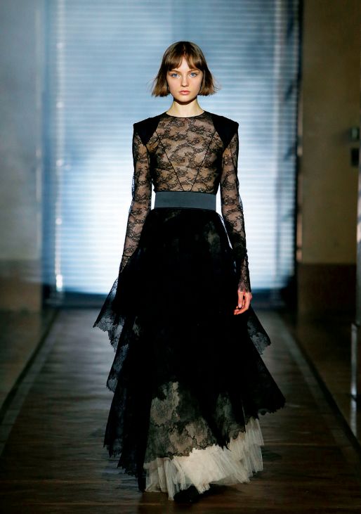 纪梵希，链接过去与未来