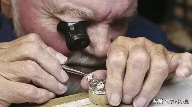 钟表维修老匠人 (修钟表的手艺有哪些)