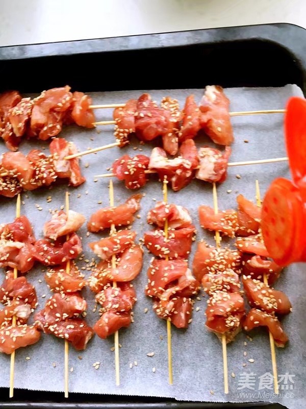 买100元烧烤回家,买了十元的猪肉