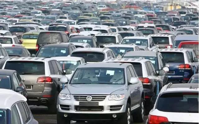 最不保值的高级车值得买二手 (五年内豪华品牌二手车值得入手吗)