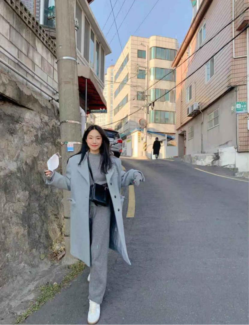 冬季女生韩系风穿搭技巧,韩系穿搭男友风冬季穿搭