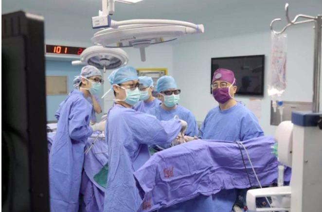 何建行肺癌晚期,何建行肺癌手术费用