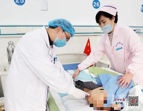 医心向党构建优质医疗服务,医心向党新征程