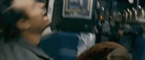 风骚律师秒变JohnWick，这部限制级动作片，不止连环暴头那么简单