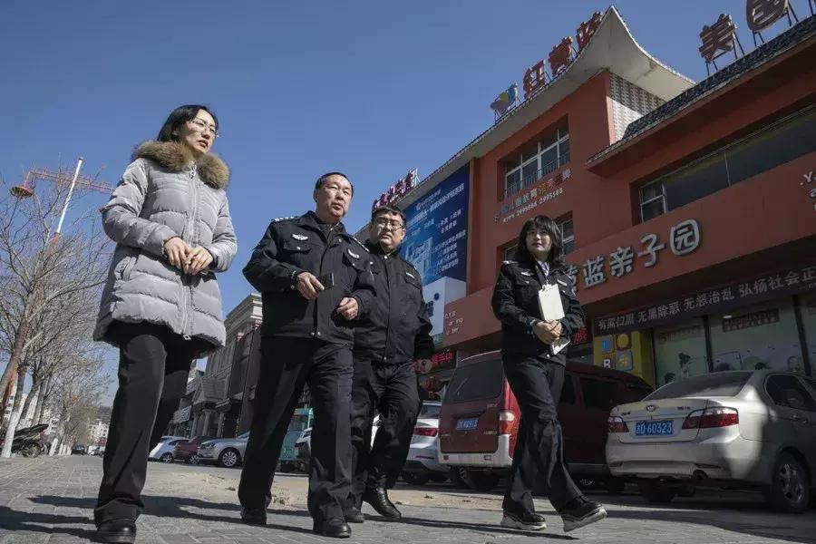 “片警”老王：站好最后一班岗