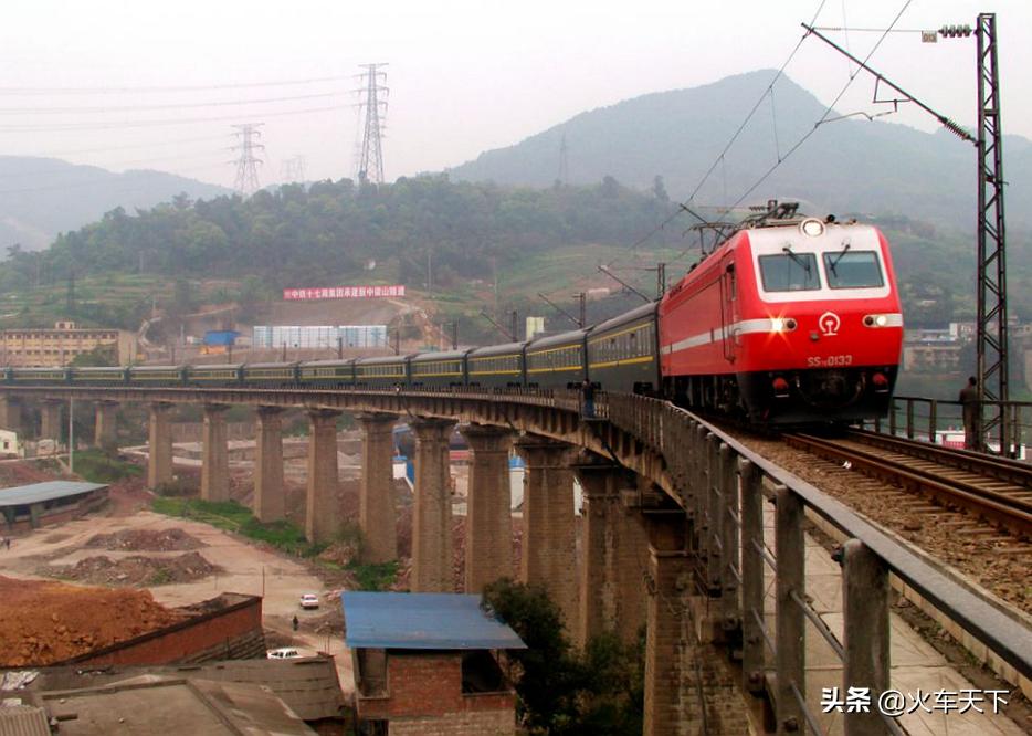 重庆到拉萨的火车是西宁的吗,从重庆到拉萨的火车经过哪些地方