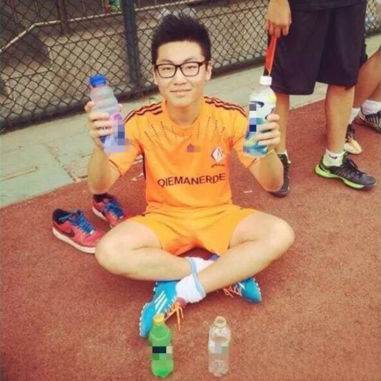 白岩松儿子的图片,白岩松的儿子白岩松简介